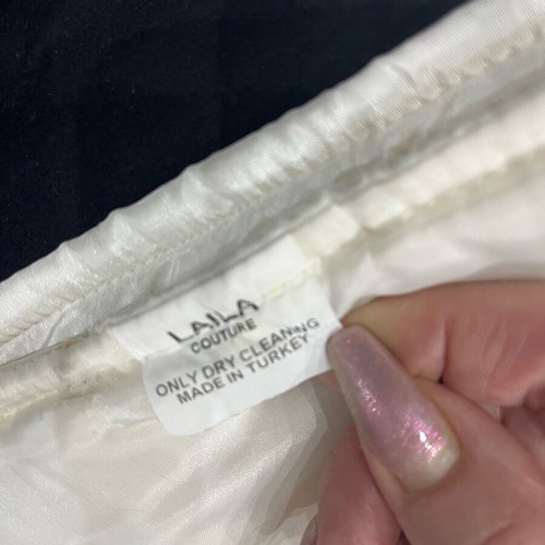 Comforter set like new with sequins, gold color, silk 238x240