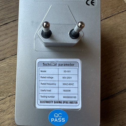 Electricity saving box