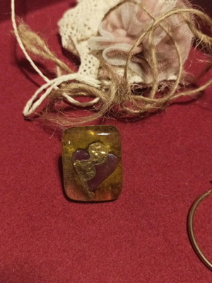Glass ring handmade like new, adjustable size