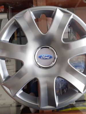 Wheel covers 15'' Ford new, silver, set of 4 pieces