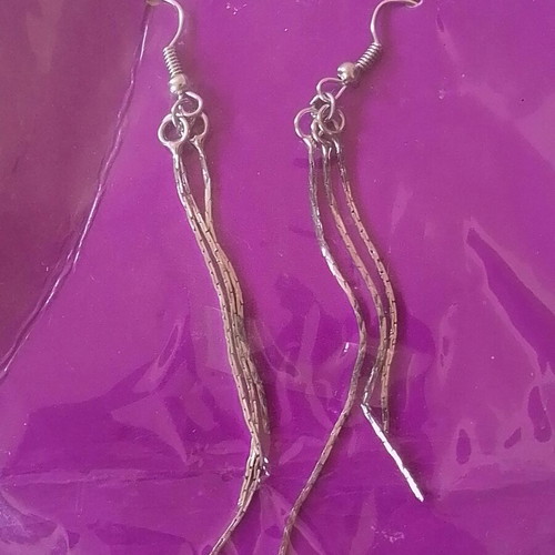 Cadeau metal earrings new