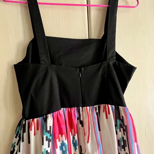 Karavan dress with embroidery like new, size M