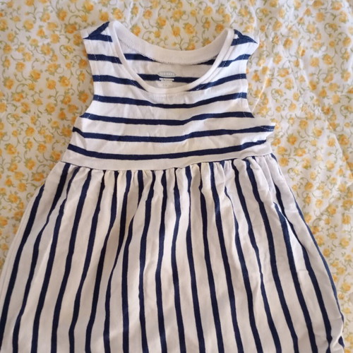 Orchestra and Old Navy baby clothes set like new, size 0-6 months