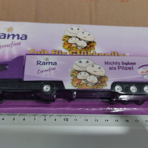 H0 Scale Truck new, advertising, suitable for models
