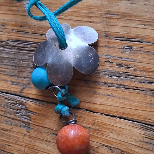 Anklet with 925 silver elements used, turquoise thread and decorative beads