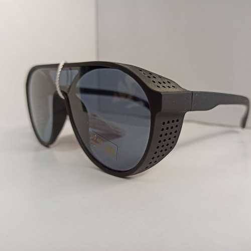 Men's sunglasses with attractive design