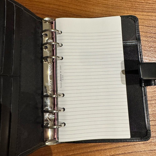 Filofax Metropol Personal Organizer like new with extra note pages