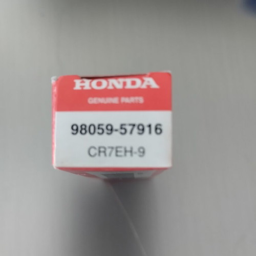 Honda spark plug NGK CR7EH-9 new, code 98059-57916