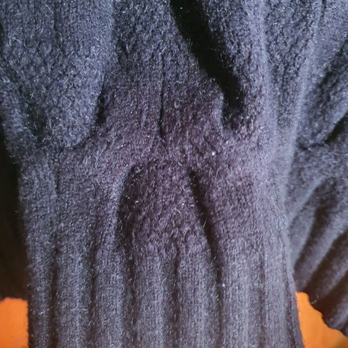 Cropped wool sweater new, black, warm