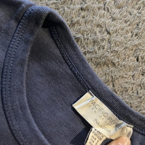 Pull and Bear blue T-shirt XS/S