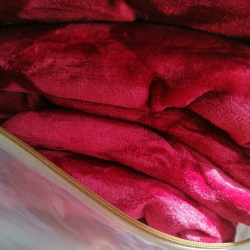 Palamaiki Nadine double comforter new, embossed flannel sherpa