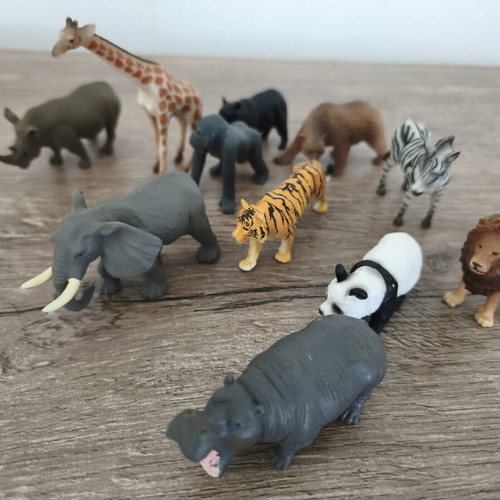 Collecta animal figures set of 11 small used