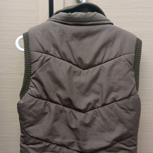 Sleeveless women's jacket brown size S like new