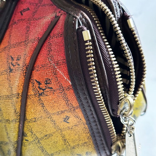 L.A.M.B Gwen Stefani shoulder bag used, vintage, 40 cm, rasta colors