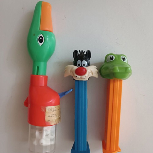 Collector candy dispensers like new, set of 3