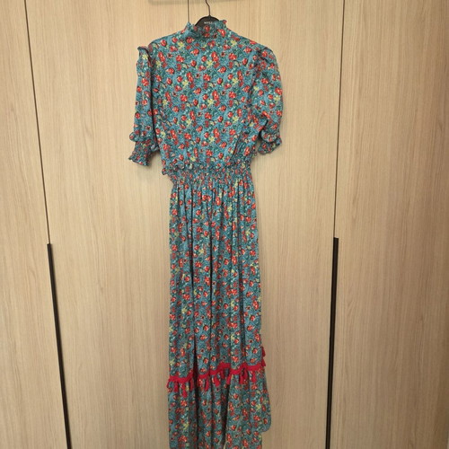 Regalinas long floral dress like new, size S/M, multicolor