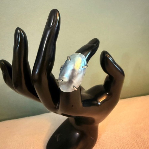 Silver ring with mother of pearl new, Etalon Jenavi