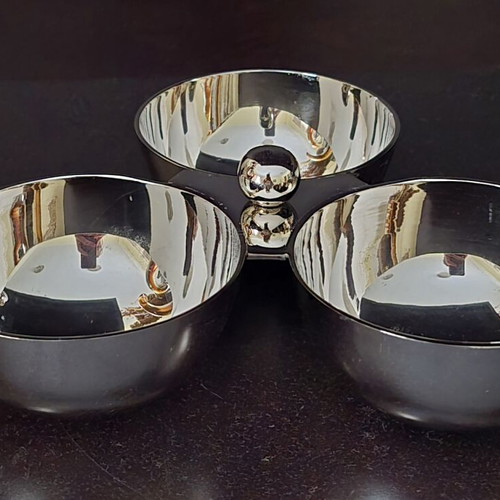 Silver-plated nut bowl like new