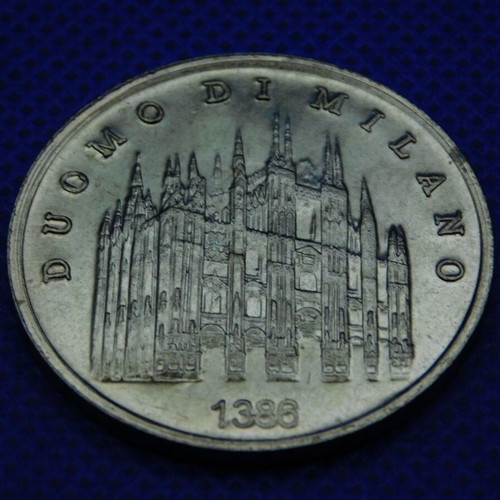Duomo di Milano Madonnina souvenir medal, Italy