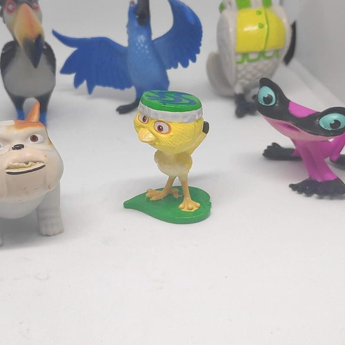 Rio 2 collectible figures set of 12, like new