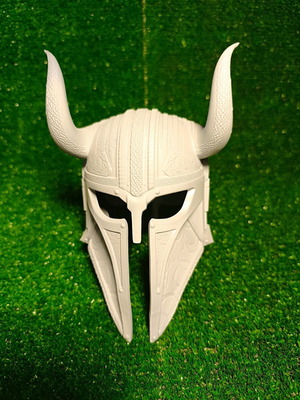 Viking helmet resin collectible like new