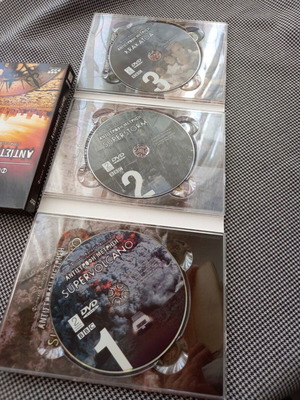 Countdown Supervolcano DVD like new, complete 3 DVD set