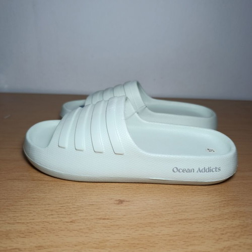 Ocean Addicts Slides slippers, size 37, white