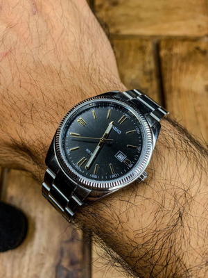 Casio MTP-1302 ρολόι σαν καινούργιο, μαύρο καντράν, ανοξείδωτο μπρασελέ