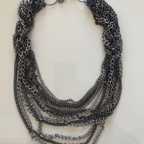 Bloomingdales choker used metal chain necklace
