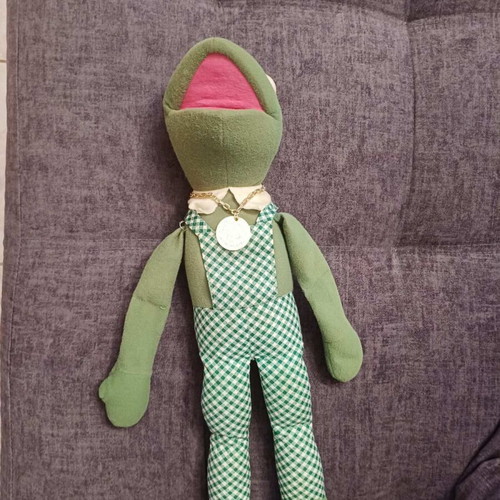 Kermit doll authentic used with pendant