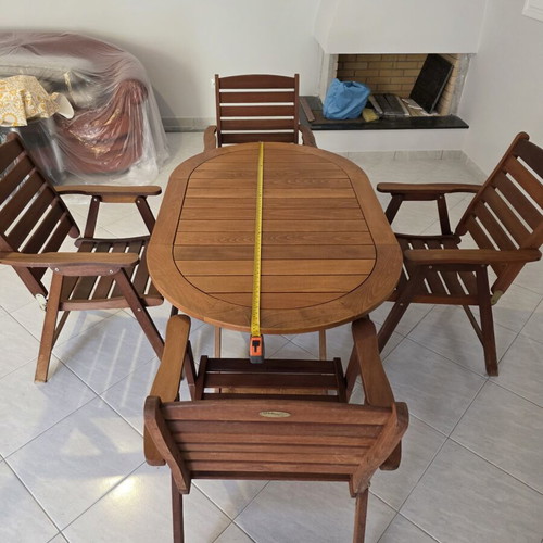 Garden table with 4 folding armchairs
