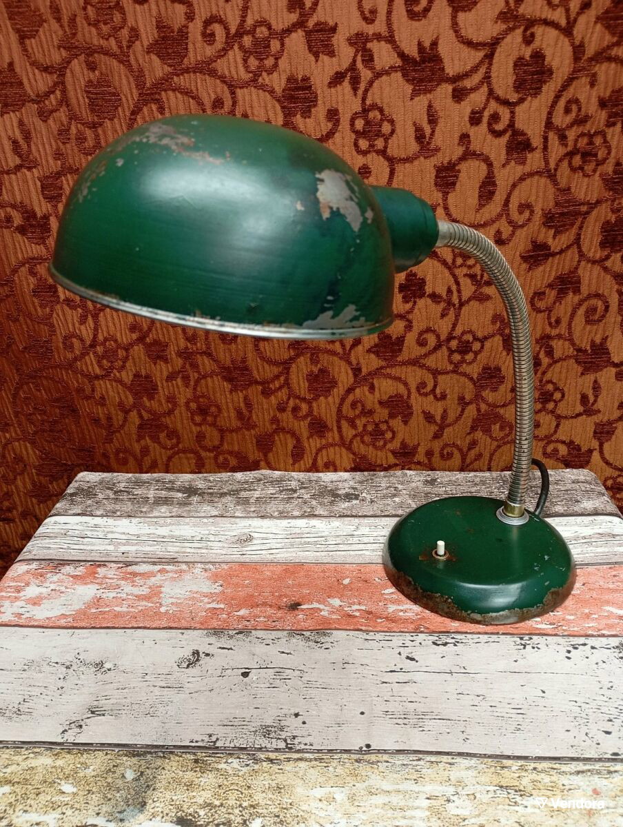 Φωτιστικό γραφείου vintage μεταχειρισμένο, βιομηχανικό banker πράσινο
