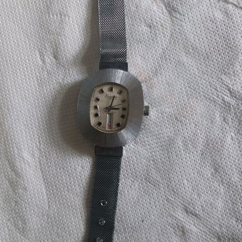 Etienne Datomatic Swiss Made automatic watch like new with minor glass wear