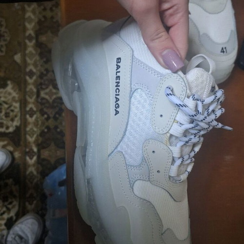 Balenciaga casual shoes white size 41 like new