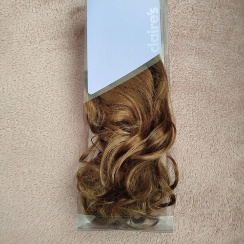 Hair extension ponytail with curls and comb new