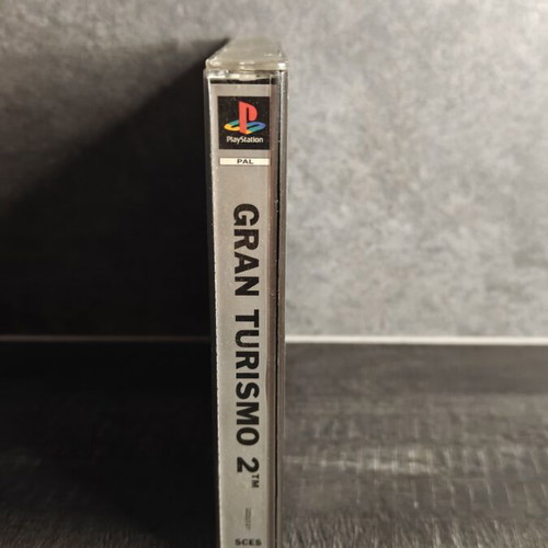 Gran Turismo 2 PlayStation 1 game, complete discs and manuals