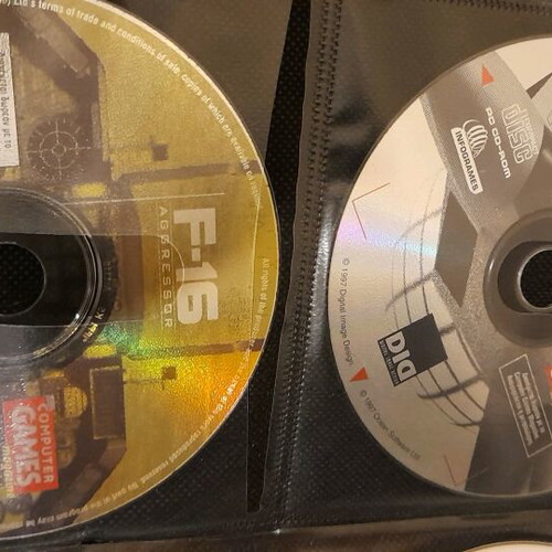 F16 and F22 used PC games without box