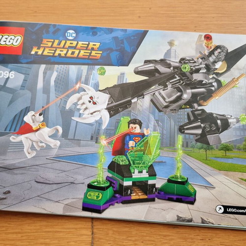 Lego DC Super Heroes 76096 Superman & Krypto Team-Up set