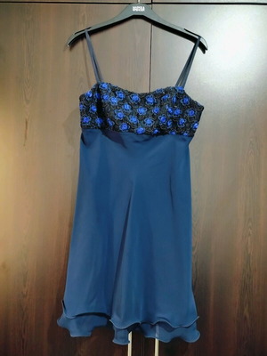 Women's cocktail dress like new, size L, blue