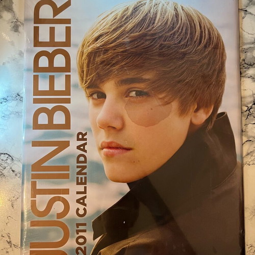 Justin Bieber 2011 Official Calendar A3 size, new
