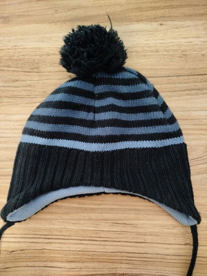 Σκουφάκι για μωρό αγόρι 6-12 μηνών H&M σαν καινούργιο