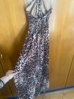 Leopard maxi dress new with smocked back and adjustable tie