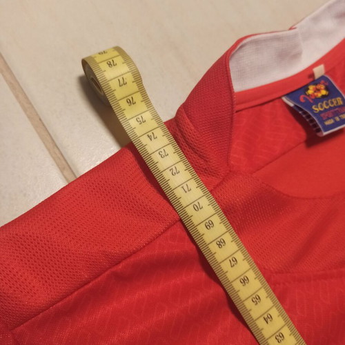 Liverpool Retro Football Shirt 2004-05 Medium Used