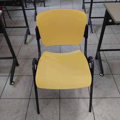 Training chairs like new, pack of 16, green and yellow