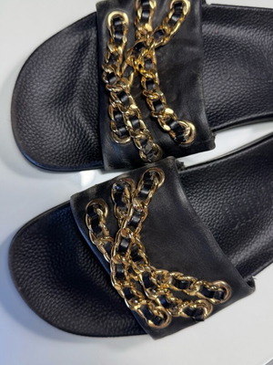 Παντόφλες slides μαύρες δερμάτινες Moschino x H&M νούμερο 38/39