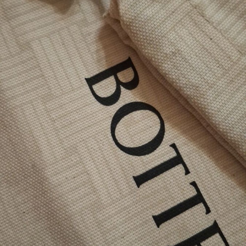Bottega Veneta dust bag new, 20x40 cm protective case