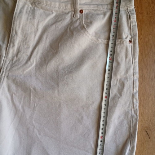 H&M White Denim Shorts like new, XXXL (46)