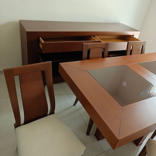 Wooden dining set with 6 chairs and buffet