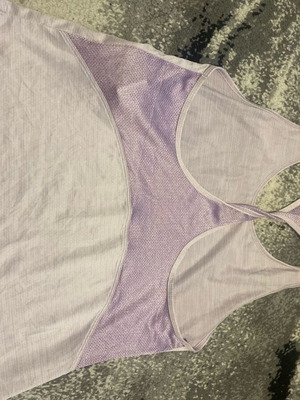 Under Armour women's sleeveless sports shirt pink like new size M