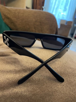 Unisex glasses new without box